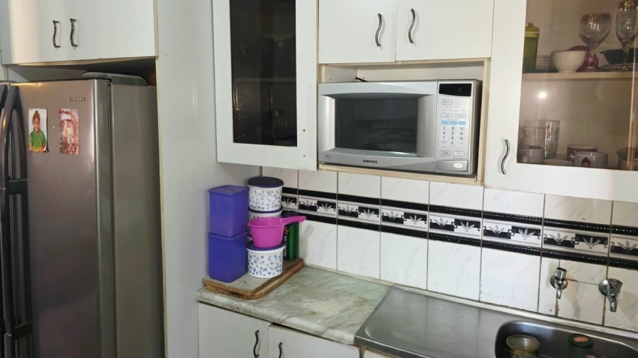 4 Bedroom Property for Sale in Tlhabane West North West